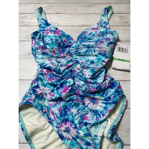 Coco Reef women’s bathingsui Coco Contours Solitaire V-Neck One Piece Swimsuit - Picture 4 of 11